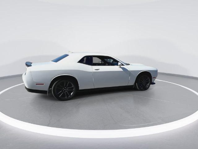 Used 2022 Dodge Challenger GT w/ Blacktop Package AWD/4WD image 11