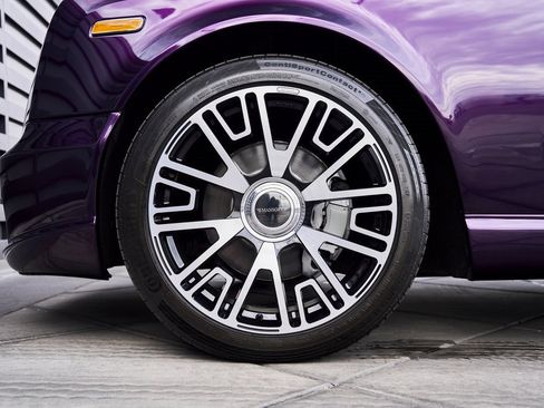 Used 2008 Rolls-Royce Phantom Drophead Coupe image 3