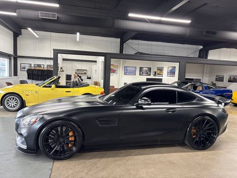 Used 2016 Mercedes-Benz AMG GT S w/ Exclusive Interior Package image 5