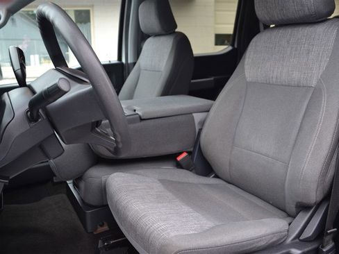 Used 2022 Ford F150 XLT image 10