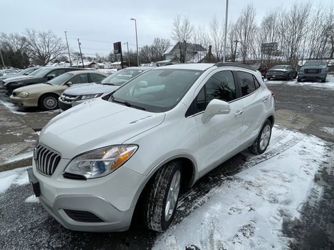Used 2016 Buick Encore FWD image 2
