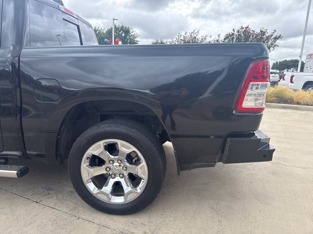 Used 2022 RAM 1500 2WD Crew Cab image 9