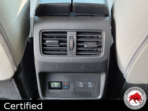 Used 2024 Nissan Rogue SL w/ SL Premium Package FWD image 18