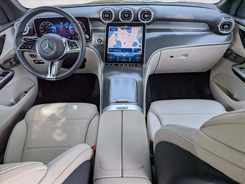 Certified 2026 Mercedes-Benz GLC 300 image 15