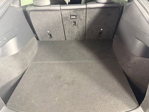 Used 2023 Tesla Model Y Performance AWD/4WD image 32