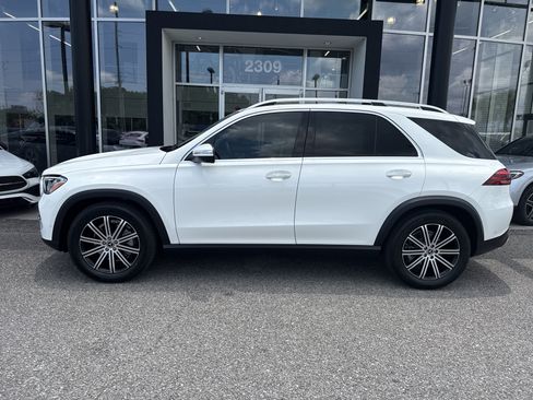Used 2025 Mercedes-Benz GLE 350 4MATIC image 2
