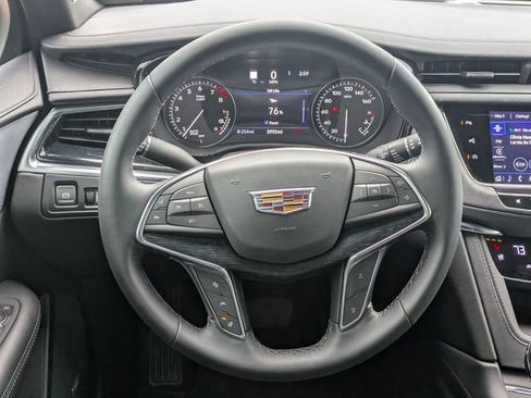 New 2025 Cadillac XT5 Premium Luxury w/ Technology Package image 15