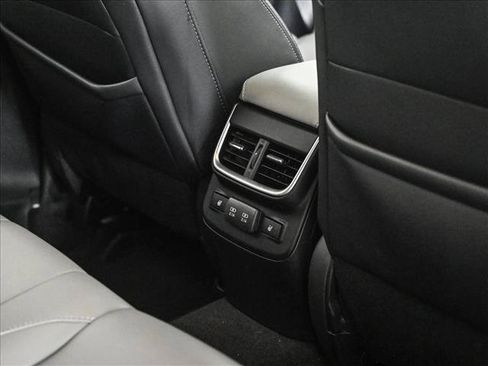Used 2021 Subaru Outback Limited XT AWD/4WD image 17