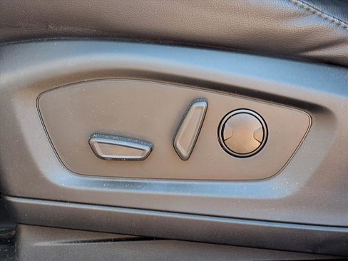 Used 2022 Ford Explorer ST w/ Equipment Group 401A image 4