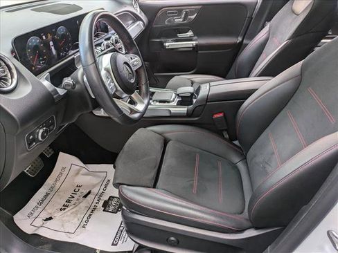 Used 2020 Mercedes-Benz GLB 250 image 16