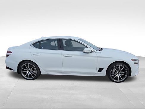 Used 2026 Genesis G70 2.5T AWD/4WD image 2