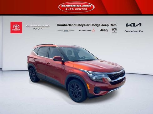 Used 2023 Kia Seltos S image 1