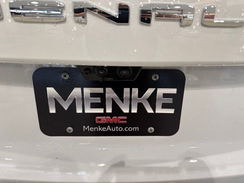 New 2026 GMC Yukon Denali w/ Advanced Technology Package AWD/4WD image 9