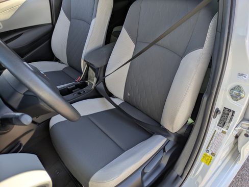 Used 2023 Toyota Corolla LE image 15