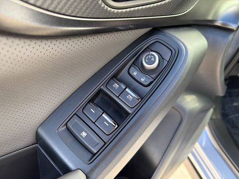 Used 2021 Subaru Crosstrek 2.5i Sport w/ Moonroof Package image 11