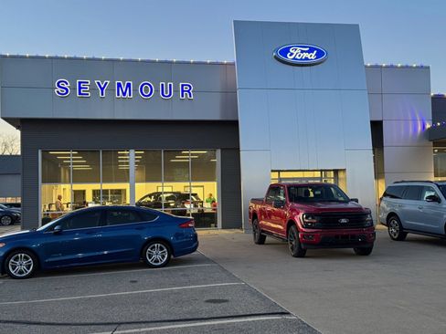 Certified 2024 Ford Escape ST-Line w/ Tech Pack #1 AWD/4WD image 37