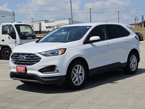 Used 2021 Ford Edge SEL FWD image 3