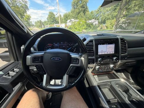 Used 2017 Ford F250 Platinum w/ Platinum Ultimate Package AWD/4WD image 53