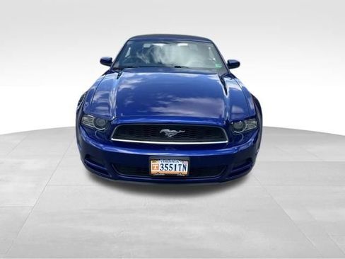 Used 2014 Ford Mustang Premium RWD image 2