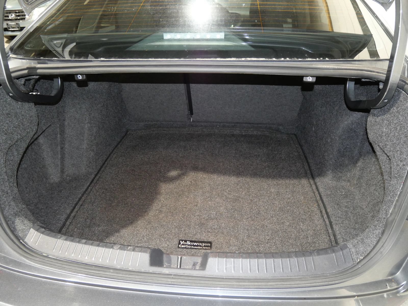 Used 2019 Volkswagen Jetta SE FWD image 24