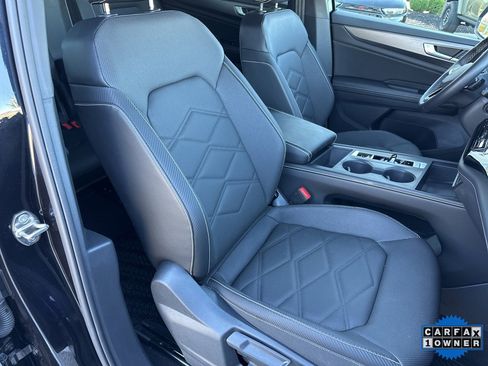Used 2024 Volkswagen Atlas Cross Sport SE image 57