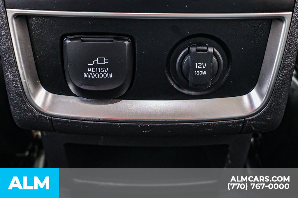 Used 2025 Kia Carnival SX w/ SX Dark Edition Package FWD image 59