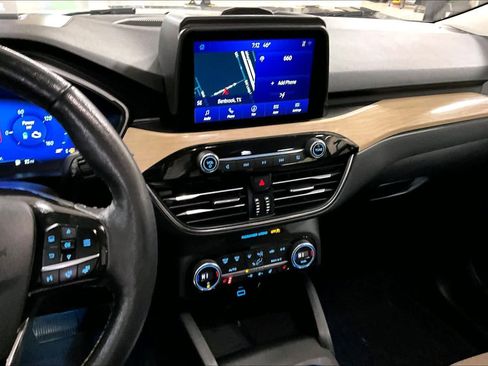 Used 2021 Ford Escape Titanium w/ Titanium Elite Package image 7