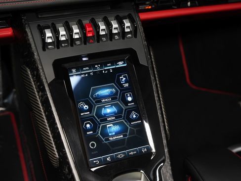 Used 2021 Lamborghini Huracan EVO AWD/4WD image 41