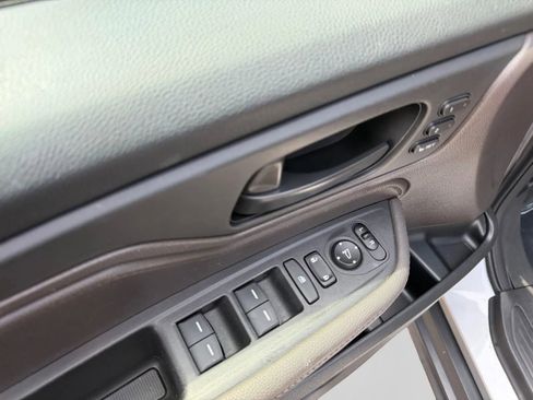 Used 2018 Honda Odyssey EX-L image 15