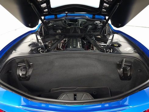 Used 2024 Chevrolet Corvette Stingray Coupe w/ Z51 Performance Package image 9