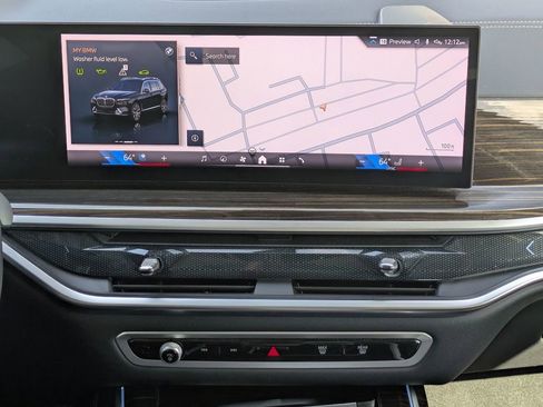 Used 2024 BMW X7 xDrive40i w/ Premium Package image 22