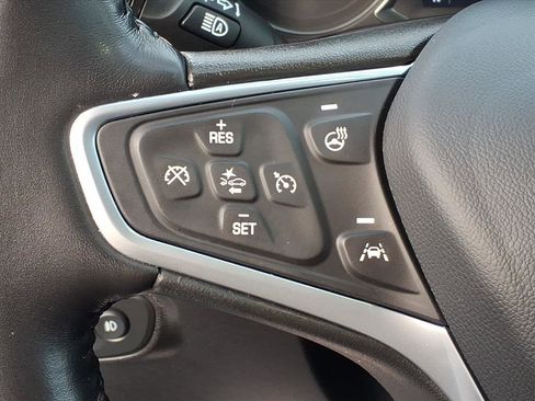 Used 2022 Chevrolet Equinox Premier image 14