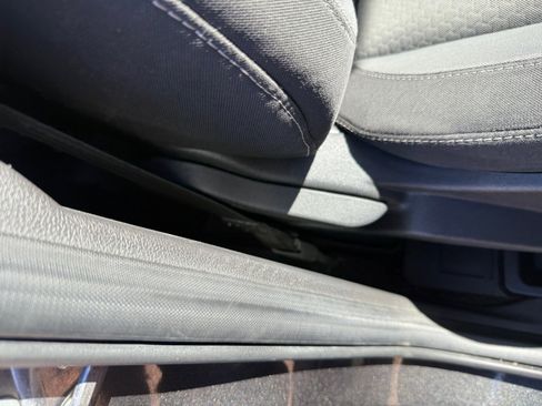 Used 2018 Ford Escape SE w/ SE Sync 3 Package image 31