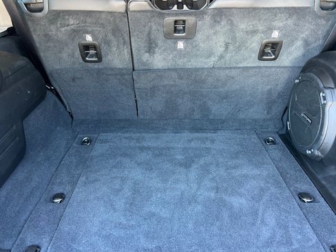 Used 2025 Jeep Wrangler Unlimited Rubicon AWD/4WD image 24