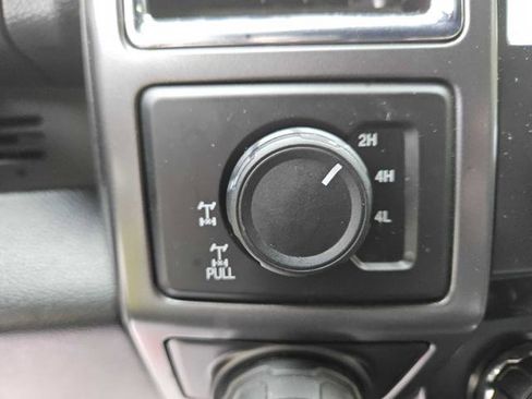 Used 2016 Ford F150 XLT w/ Equipment Group 302A Luxury AWD/4WD image 21