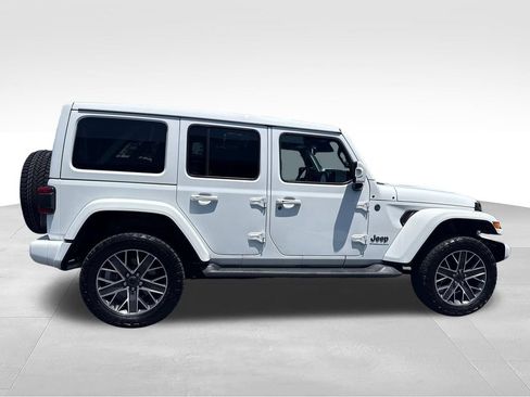 Used 2024 Jeep Wrangler High Altitude AWD/4WD image 7