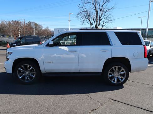 Used 2018 Chevrolet Tahoe LT w/ Luxury Package image 18