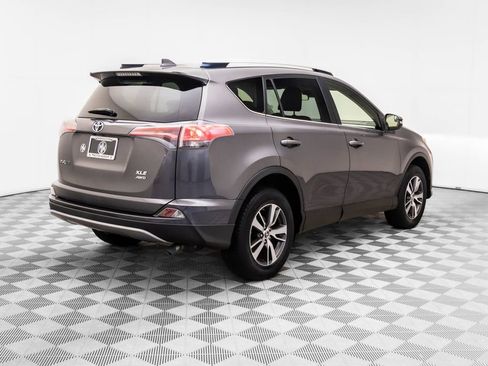 Used 2017 Toyota RAV4 XLE w/ All Weather Liner Package image 7