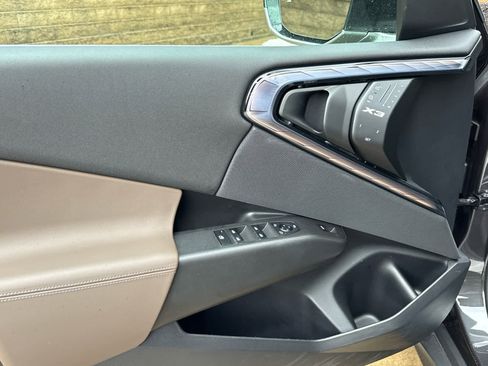 Certified 2025 BMW X3 xDrive30i w/ Premium Package image 13