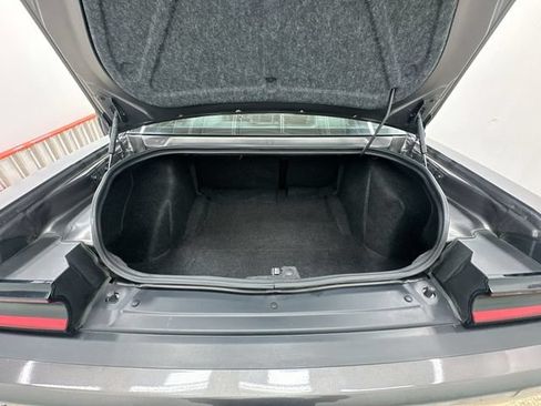Used 2020 Dodge Challenger R/T Scat Pack w/ Dynamics Package RWD image 21