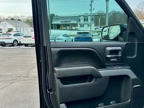 Used 2016 Chevrolet Silverado 1500 LTZ Z71 w/ Midnight Edition image 34