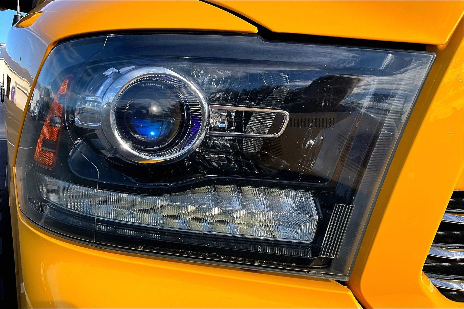 Used 2016 RAM 1500 Sport w/ Stinger Yellow Sport Package AWD/4WD image 30