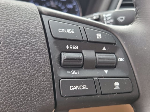 Used 2015 Hyundai Genesis 3.8 w/ Option Group 04 RWD image 31