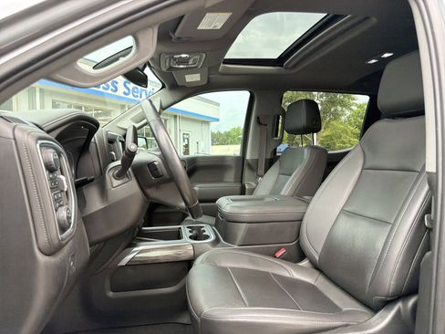 Used 2021 Chevrolet Silverado 1500 LTZ w/ LTZ Premium Package AWD/4WD image 12