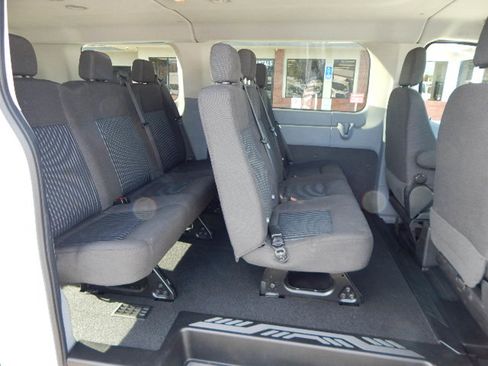 Used 2016 Ford Transit 150 XL image 11