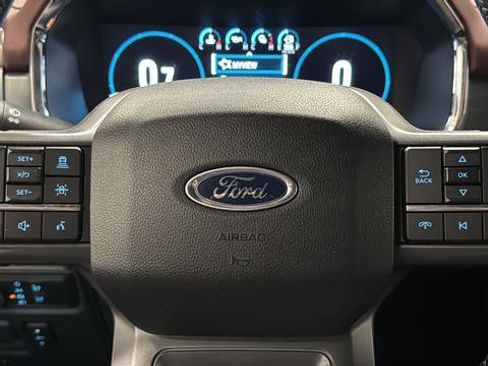 Used 2022 Ford F150 Lariat w/ Equipment Group 502A High image 16