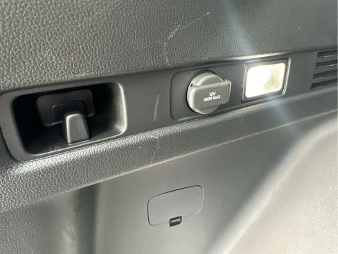 Used 2023 Honda CR-V LX image 40