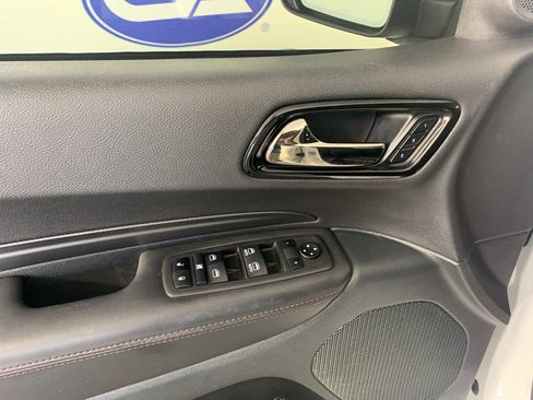Used 2022 Dodge Durango R/T w/ Blacktop Package RWD image 15
