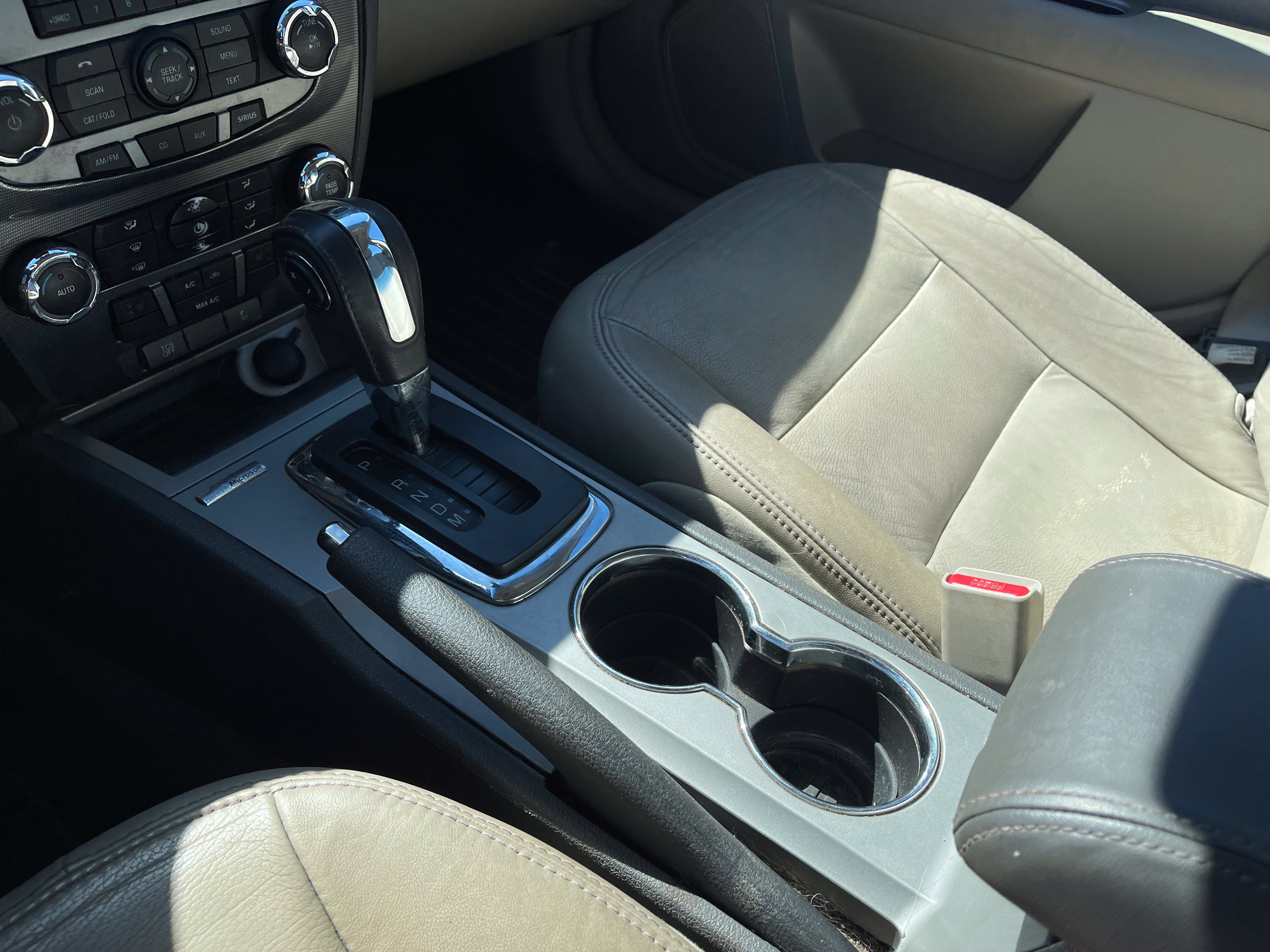 Used 2012 Ford Fusion SEL FWD image 13