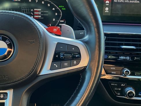 Used 2021 BMW M5 w/ Executive Package image 40